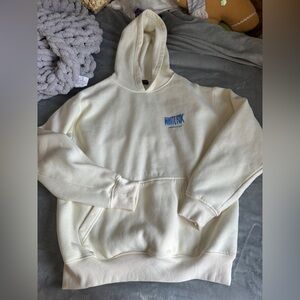 Women’s white fox sweatshirt